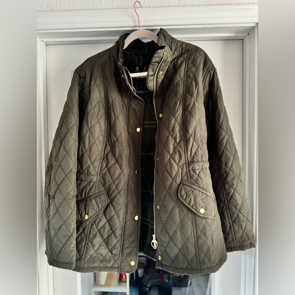 Barbour Millfire Hooded Quilted Jacket - Picture 3 of 16